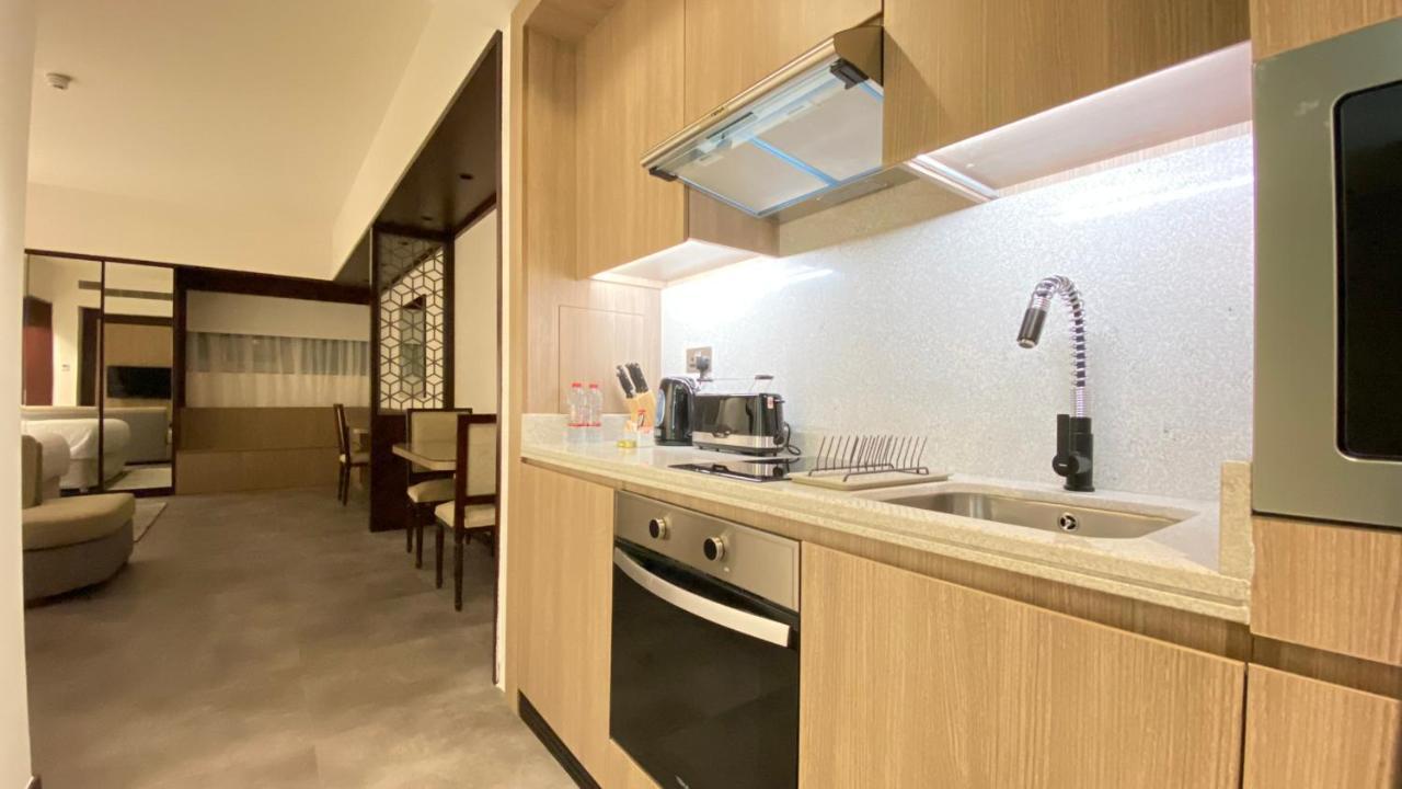 Sitara Hotel Apartment Dubai Bagian luar foto