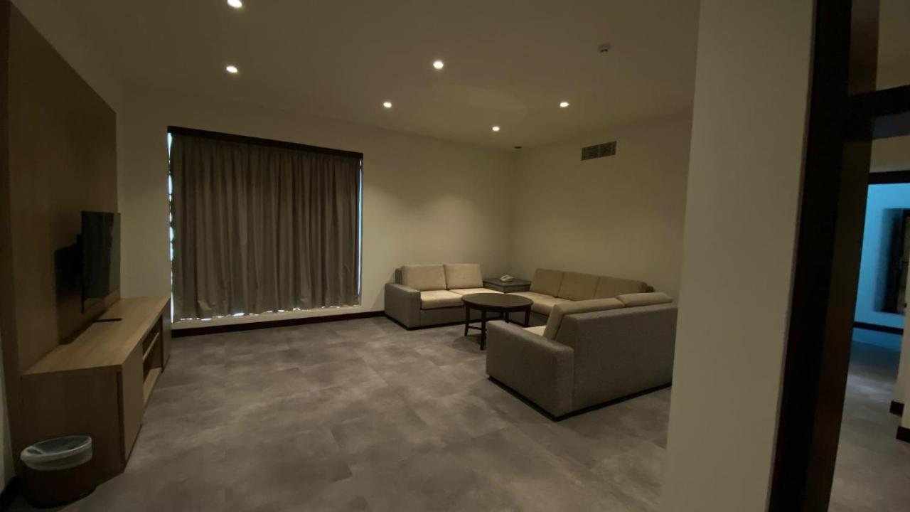 Sitara Hotel Apartment Dubai Bagian luar foto