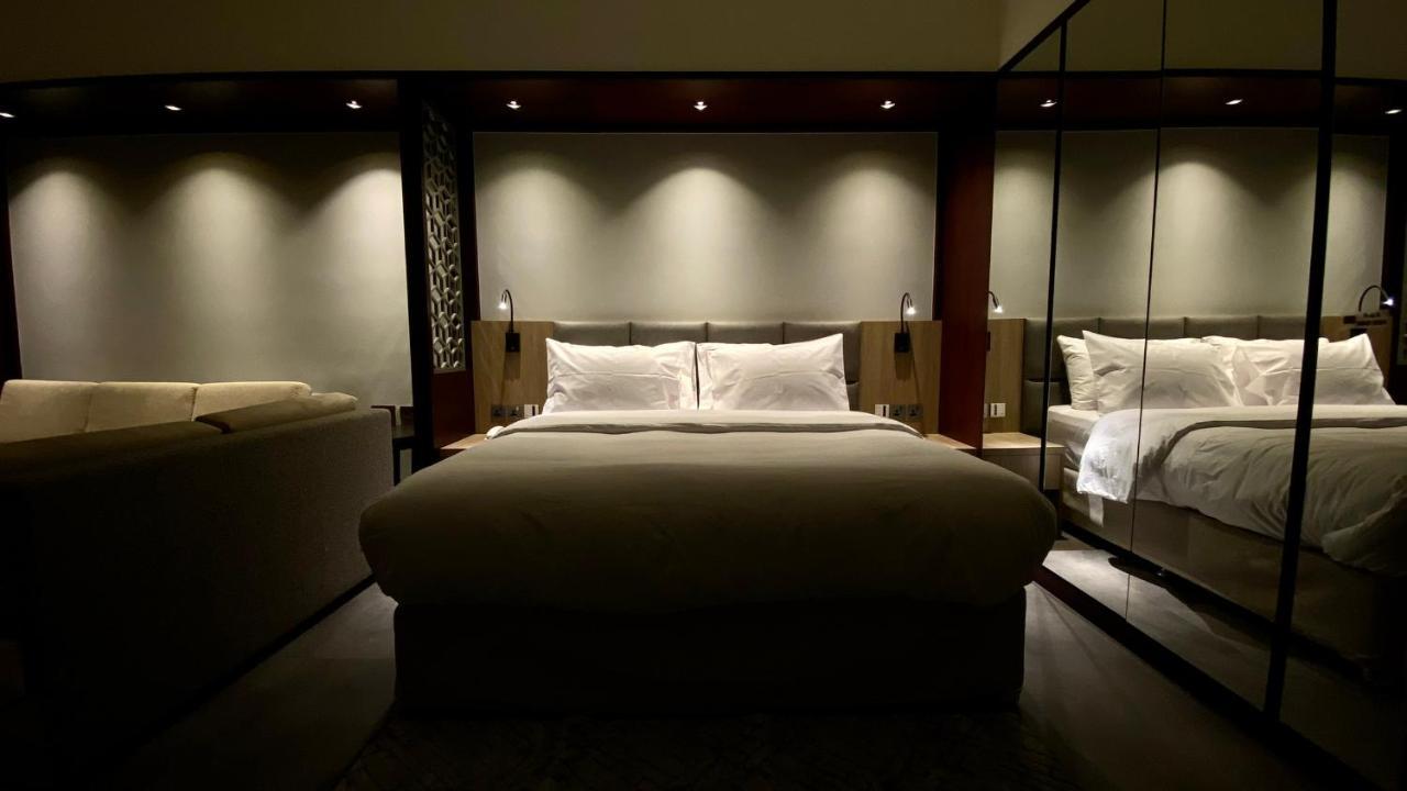 Sitara Hotel Apartment Dubai Bagian luar foto