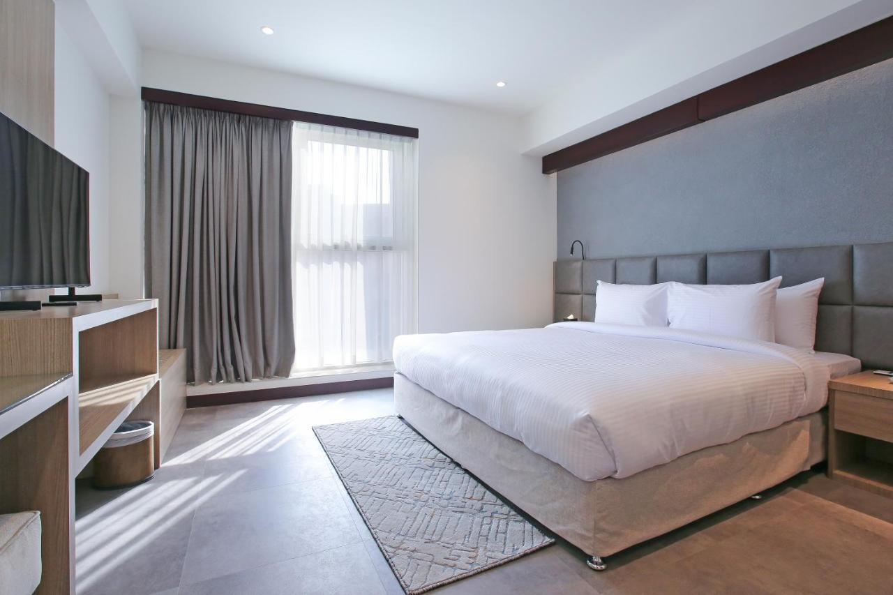Sitara Hotel Apartment Dubai Bagian luar foto